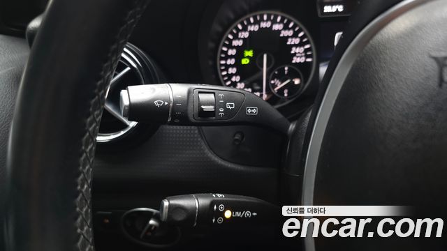 Mercedes-Benz A-Class (W176) A200 CDI Style 2014 — фото 23