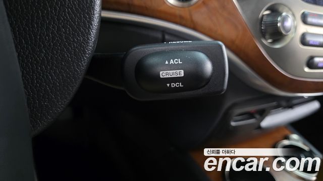 KG Mobility (SsangYong) Chairman W CW700 4TRONIC Executive 2015 — фото 12