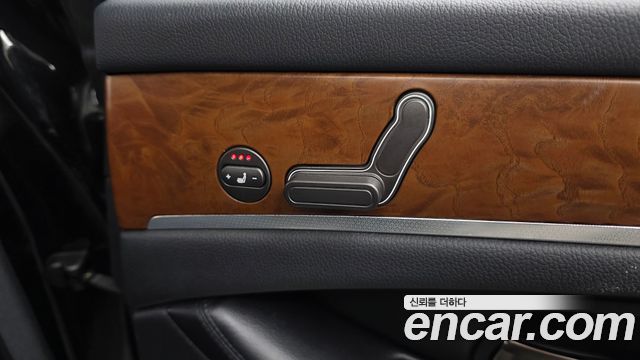KG Mobility (SsangYong) Chairman W CW700 4TRONIC Executive 2015 — фото 31