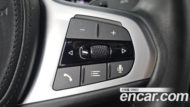BMW i4 eDrive40 M Sports Pro 2022 — фото 18