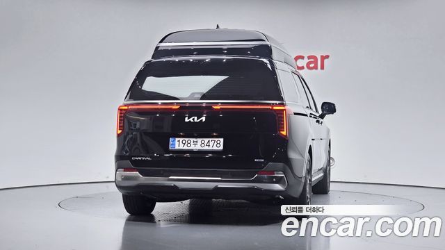 Kia Carnival (IV) HEV 4Seater Hi-Limousine (Special) 2025 — фото 4