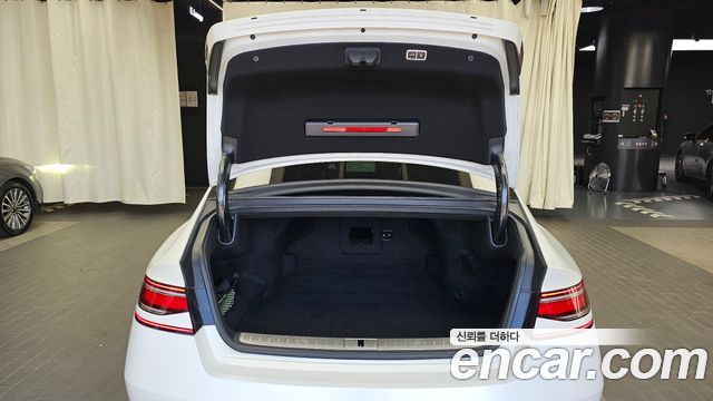 Genesis G90 (RS4) Gasoline 3.5 Turbo AWD 2023 — фото 24