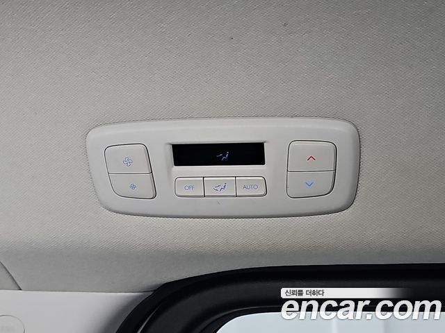 Hyundai Staria Tourer 11-Seater Modern 2022 — фото 17