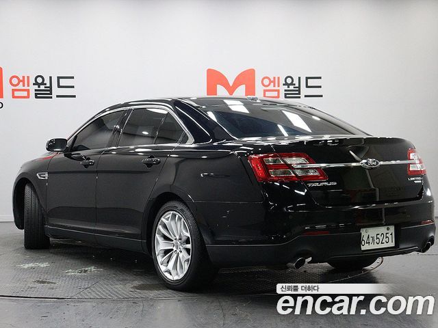 Ford Taurus 2.0 Limited EcoBoost 6th 2016 — фото 4