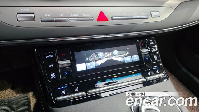 Hyundai Grandeur (IG) 3.3 Le Blanc 2023 — фото 37