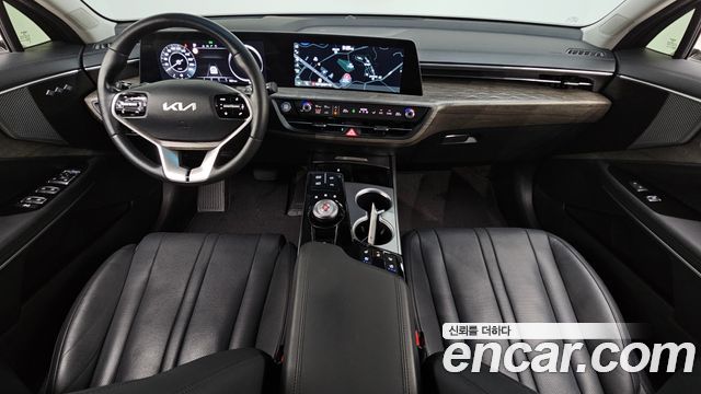 Kia K8 2.5 Gasoline 2WD Noblesse 2022 — фото 7
