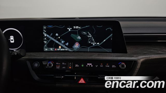 Kia K8 2.5 Gasoline 2WD Noblesse 2022 — фото 14
