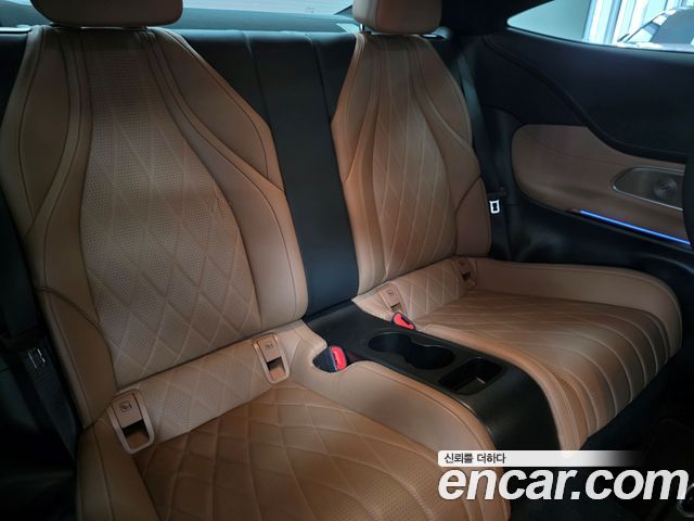 Mercedes-Benz CLE-Class (C236) CLE450 4MATIC Coupe 2024 — фото 10