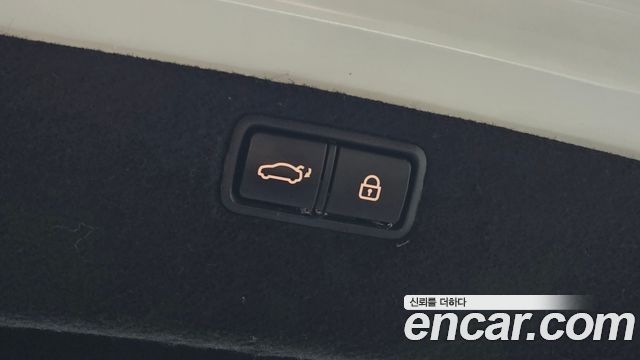 Genesis G80 3.3 GDI Premium Luxury 2018 — фото 37