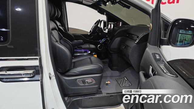 Hyundai Staria L3.5 Lounge 9-Seater Mobility 2022 — фото 11