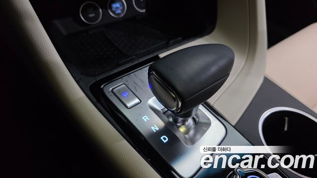 Genesis G70 Gasoline 2.5T 4WD 2025 — фото 9