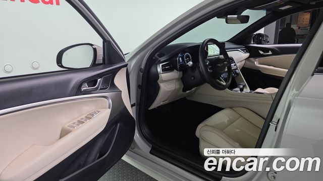 Genesis G70 Gasoline 2.5T 4WD 2025 — фото 10