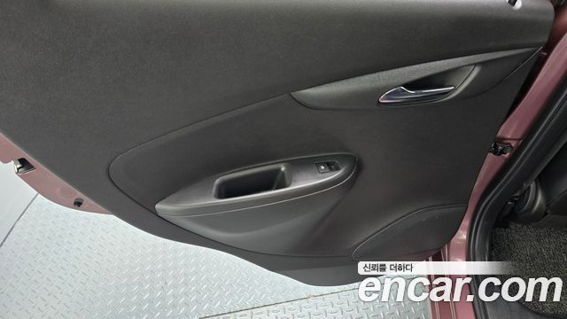 Chevrolet Spark Premier 2019 — фото 25