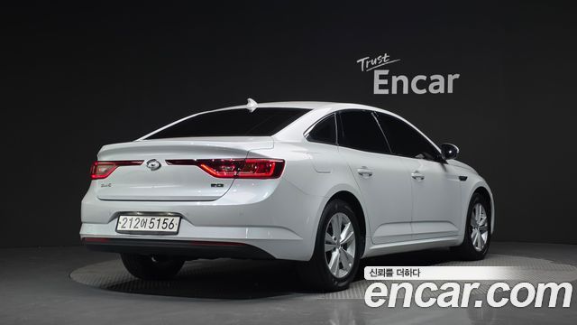 Renault Korea SM6 2.0 LPe SE 2020 — фото 2