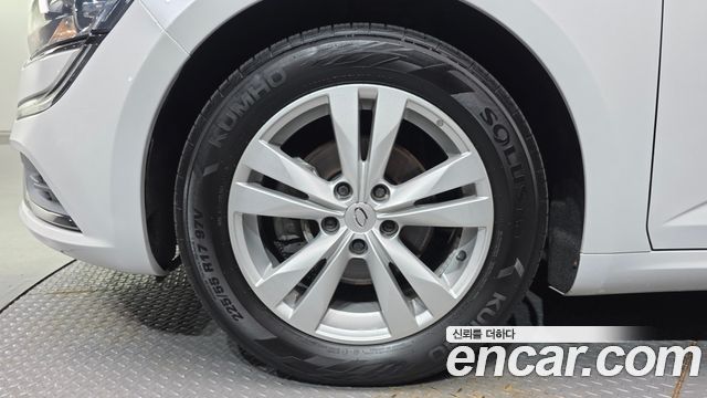 Renault Korea SM6 2.0 LPe SE 2020 — фото 5