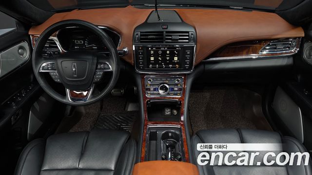 Lincoln Continental (X) 3.0 Presidential AWD 2017 — фото 7