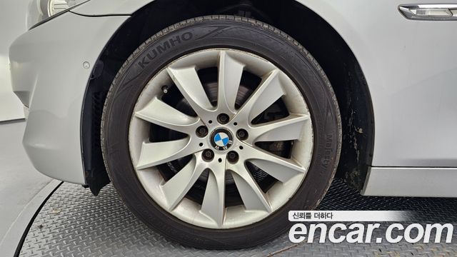 BMW 5 Series (F10) 528i xDrive 2013 — фото 5