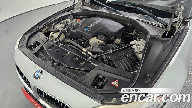 BMW 5 Series (F10) 528i xDrive 2013 — фото 6