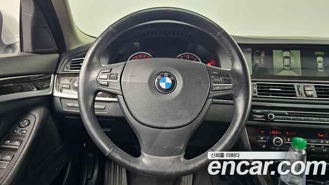 BMW 5 Series (F10) 528i xDrive 2013 — фото 13
