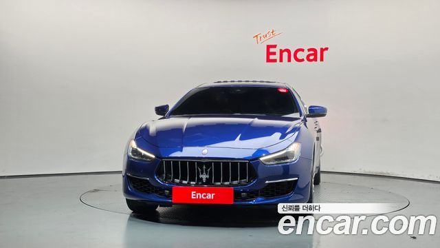 Maserati Ghibli 3.0 Diesel GranLusso 3rd 2018 — фото 3