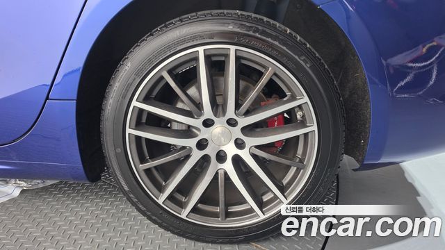 Maserati Ghibli 3.0 Diesel GranLusso 3rd 2018 — фото 21