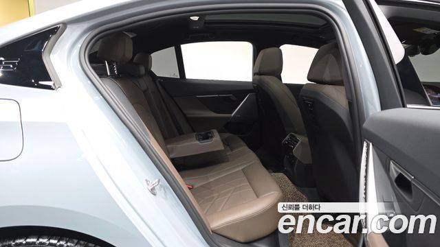 BMW 5 Series (G60) 520i M Sport 2024 — фото 11