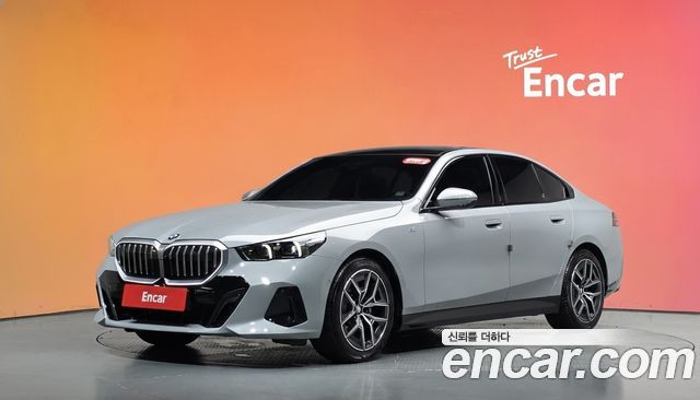 BMW 5 Series (G60) 520i M Sport 2024 — фото 1