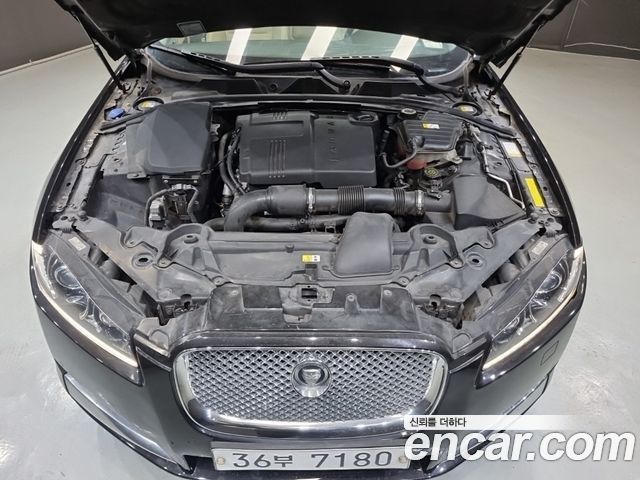 Jaguar XF 2.2D Luxury X250 2013 — фото 5