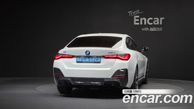 BMW i4 eDrive40 M Sports Pro 2023 — фото 4