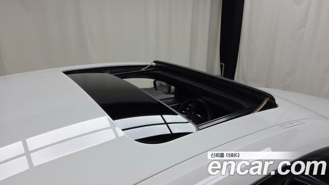BMW i4 eDrive40 M Sports Pro 2023 — фото 19