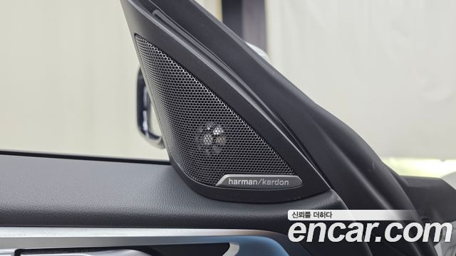 BMW i4 eDrive40 M Sports Pro 2023 — фото 29