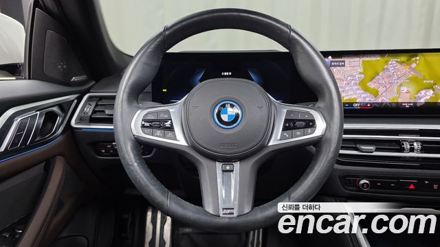 BMW i4 eDrive40 M Sports Pro 2023 — фото 31