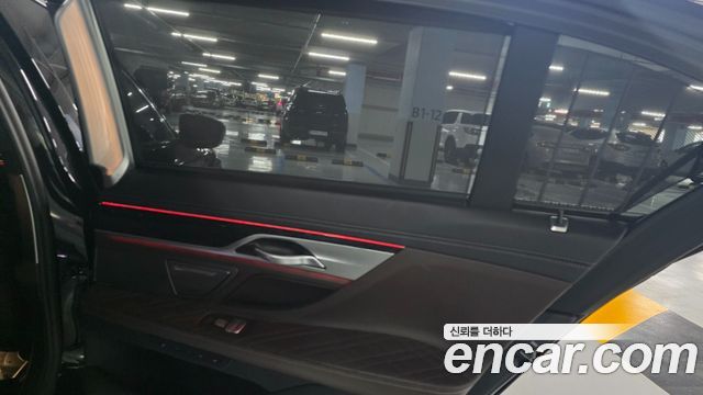 BMW 7 Series (G11) 745Le iPerformance M Sport 2021 — фото 14