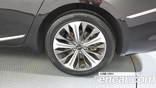Kia K8 3.5 LPG 2WD Perstige 2023 — фото 21