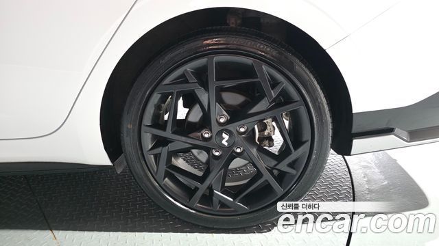 Hyundai Avante (CN7) 1.6 Inspiration N Line 2024 — фото 21