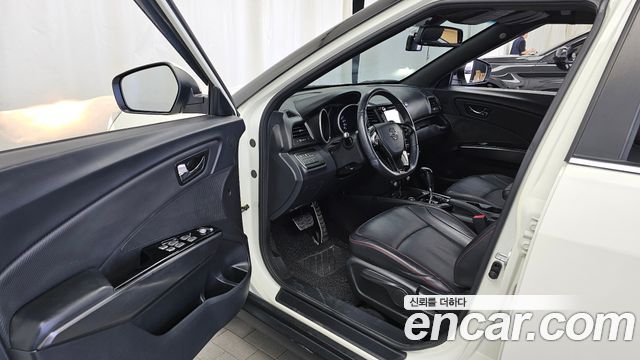 KG Mobility (SsangYong) Tivoli Air Diesel IX 2WD 2018 — фото 10