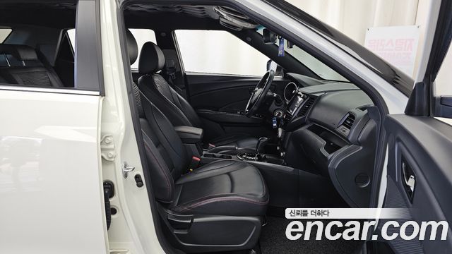 KG Mobility (SsangYong) Tivoli Air Diesel IX 2WD 2018 — фото 11