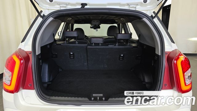 KG Mobility (SsangYong) Tivoli Air Diesel IX 2WD 2018 — фото 20