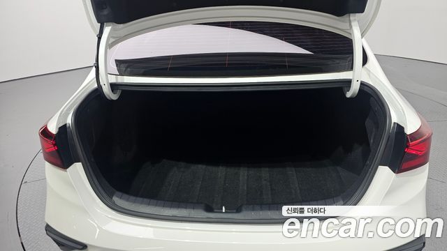 Kia K3 Trendy 2020 — фото 30