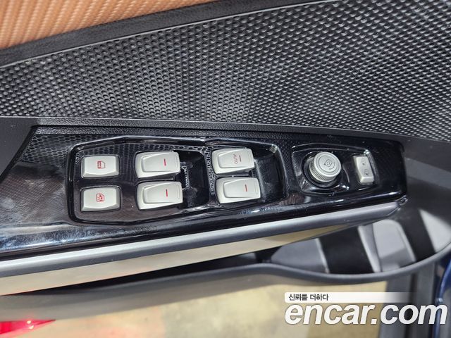 KG Mobility (SsangYong) Tivoli Armor Gear Edition 2WD 2018 — фото 8