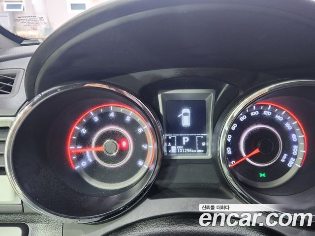 KG Mobility (SsangYong) Tivoli Armor Gear Edition 2WD 2018 — фото 10