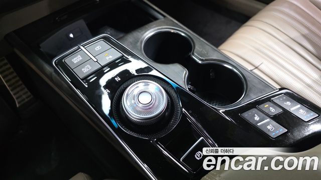 Kia K8 Hybrid Signature 2023 — фото 9