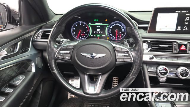 Genesis G70 3.3T Sport AWD Supreme 2018 — фото 13