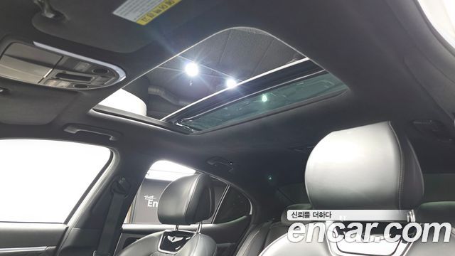 Genesis G70 3.3T Sport AWD Supreme 2018 — фото 17