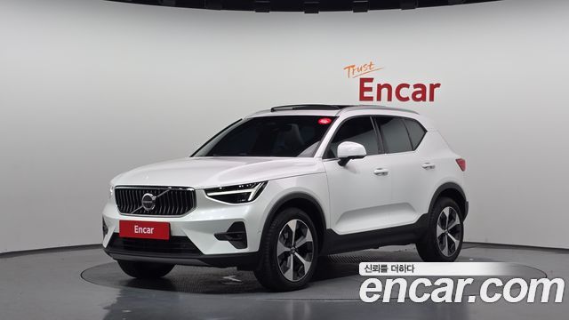 Volvo XC40 B4 Ultimate Bright