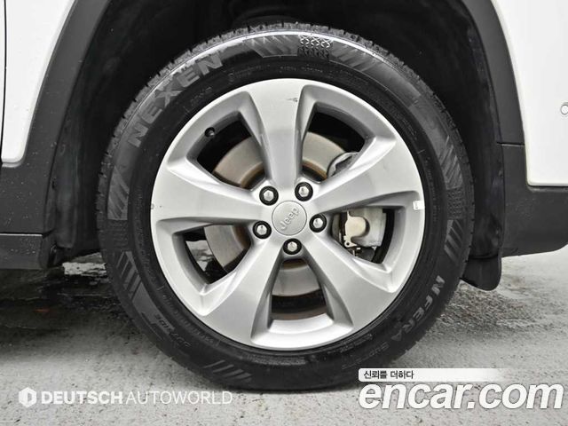 Jeep Cherokee (KL) 2.4 Limited AWD 2020 — фото 5