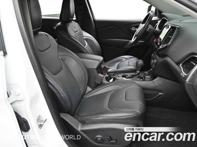 Jeep Cherokee (KL) 2.4 Limited AWD 2020 — фото 10