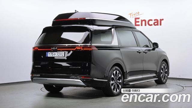 Kia Carnival (IV) Gasoline 7-Seater Hi-Limousine Signature 2022 — фото 2