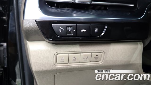 Kia Carnival (IV) Gasoline 7-Seater Hi-Limousine Signature 2022 — фото 17