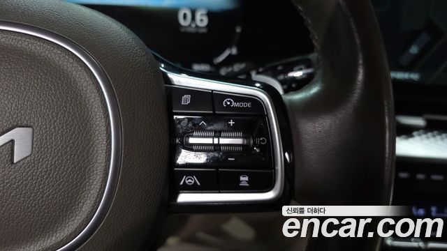 Kia Carnival (IV) Gasoline 7-Seater Hi-Limousine Signature 2022 — фото 20